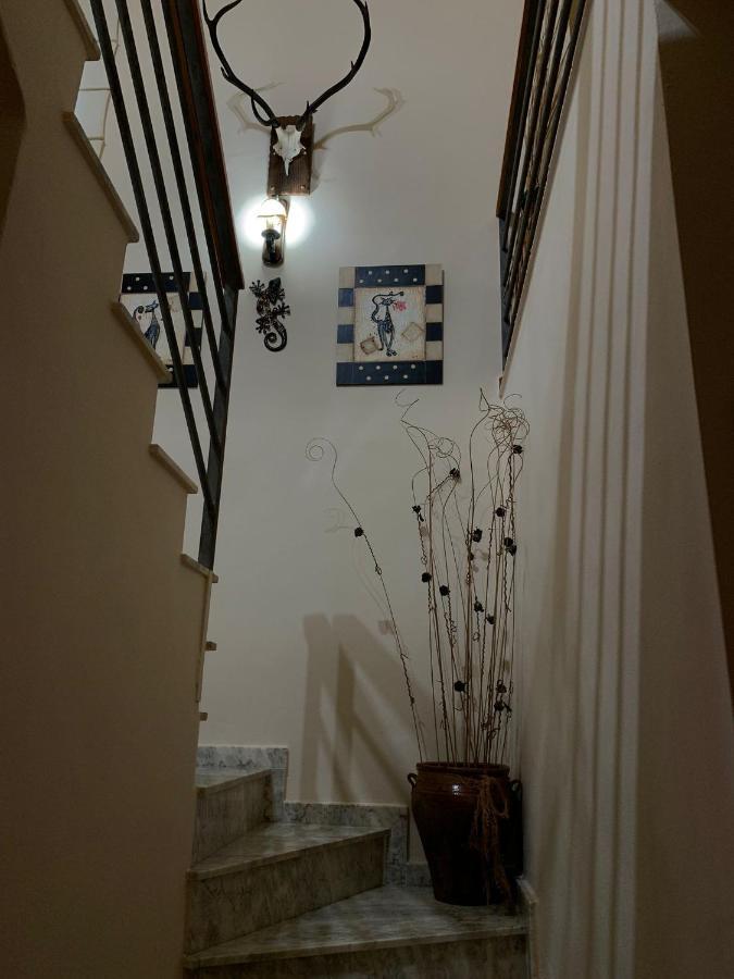 Apartamento Turistico El Esquilon Calzadilla Екстериор снимка